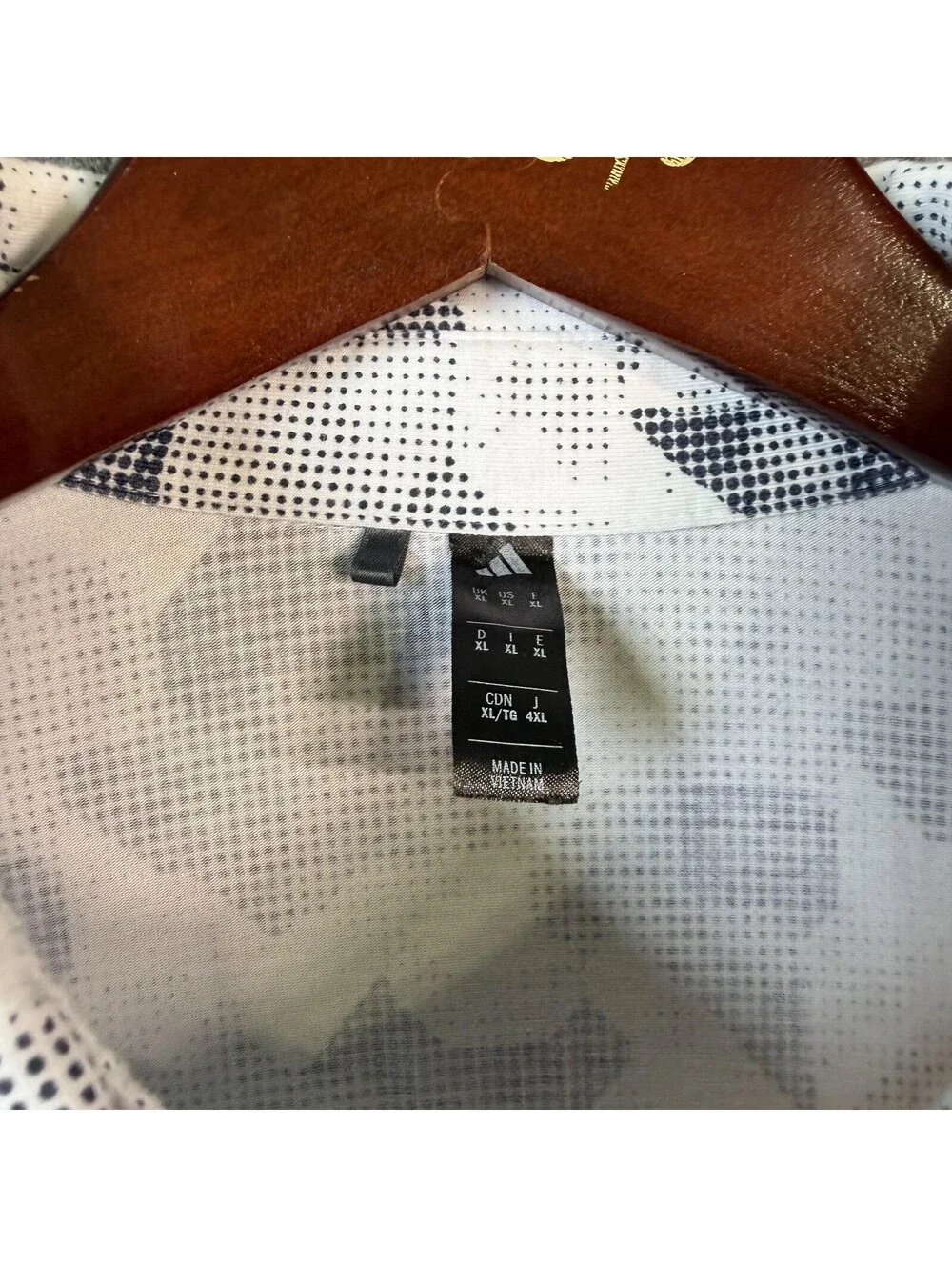 Adidas Polo Shirt Mens XL White Geometric Golf Performance Moisture Wicking